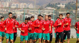 Karşıyaka, Ziraat Türkiye Kupası 3. Tur'da yarın Boluspor'a konuk olacak