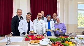 Ladik'te öğretmenler sağlıklı yemek tariflerini uygulamalı öğrendi