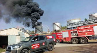 Siirt Kurtalan'da TPAO petrol sahasında yangın çıktı, 2 kişi dumandan etkilendi
