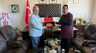 Talas Belediye Başkanı Yalçın, İbradı'daki kültür yatırımlarının açılışına katıldı