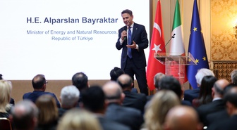Bakan Bayraktar: Türkiye 2053 yılında karbon nötr bir ekonomi olacak