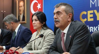 Bakan Tekin: 'Sahtekarlara, hırsızlara sahip çıkan bir muhalefetle karşı karşıyayız'