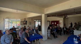 Bilecik'in Alpagut köyünde Tarım Müdürü Ayvalık çiftçileri dinledi