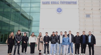 Hayrabolu Ergün Korkmaz Mesleki ve Teknik Anadolu Lisesi öğrencileri NKÜ'yü gezdi