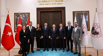 Kırklareli Valisi Turan, Baro Başkanı Neşetoğlu'nu tebrik etti