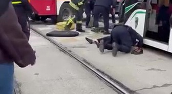 Kocaeli İzmit'te tramvayın çarptığı iki yaya yaralandı, birinin durumu ağır