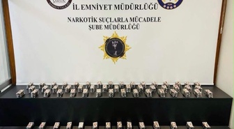 Samsun İlkadım'da narkotik operasyonda 5 bin 656 sentetik ecza hapı ele geçirildi