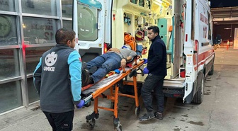 Adıyaman'da yağmur sonrası kaygan yolda motosiklet devrildi, sürücü yaralandı