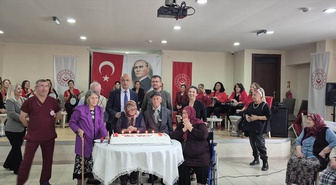 AK Partili Fatma Aksal, İpsala İbriktepe'de doğal gaz hattı çalışmalarını inceledi
