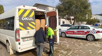 Bilecik Osmaneli'de okul servis araçları ve şoförlerine denetim yapıldı