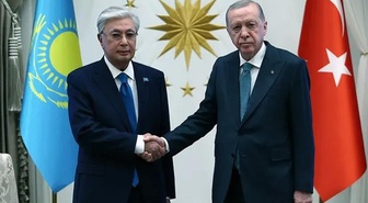 Cumhurbaşkanı Erdoğan, Kazakistan Cumhurbaşkanı Tokayev'i Külliye'de ağırladı