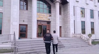 Hatay Dörtyol'da 2 yıl hapis cezasıyla aranan M.B. yakalanarak tutuklandı