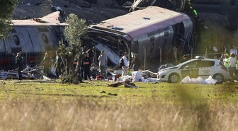 İspanya'da iki hızlı tren çarpıştı: 46 ölü, 179 yaralı