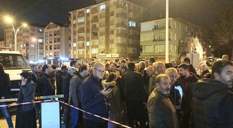 Karamürsel'de 7 katlı apartmanın kolon ve kirişlerinden ses geldi! 33 kişi tahliye edildi
