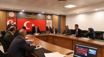 Öğrenci başarısını artırmak için eğitim çalışmaları masaya yatırıldı