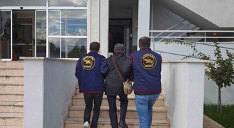 Bilecik'te tehdit suçundan aranan şahıs JASAT ekiplerince yakalandı