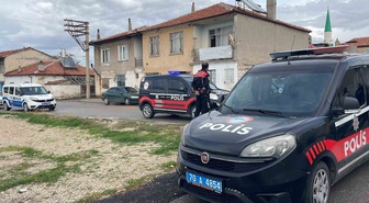 Karaman'da balkonda fenalaşan 65 yaşındaki adam hayatını kaybetti