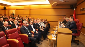 Tekirdağ'da AK Parti heyeti, Çerkezköy Belediye Başkanı Vahap Akay'ı ziyaret etti