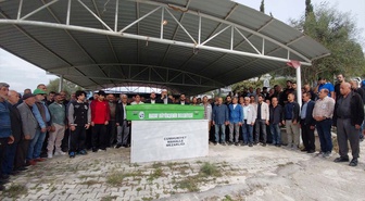 Mersin'de tadilatta çöken merdivenin altında ölen Demetgül, Hatay'da defnedildi