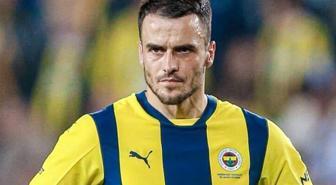 Görüşmeler başladı! Fenerbahçe, Kostic'in bonservisini alacak