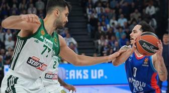 Anadolu Efes'in müthiş geri dönüşü galibiyete yetmedi