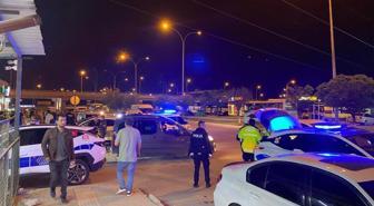 Ehliyetsiz sürücü, polis memuruna çarparak kaçtı