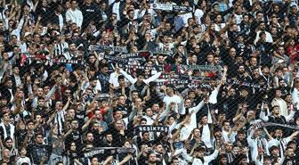 Serdal Adalı Beşiktaş'taki ilk ayrılığı duyurdu