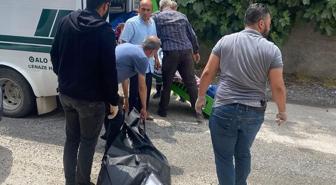 Annesini önce dövüp, sonra boğarak öldüren cani evlat tutuklandı