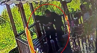 Nefes borusuna yabancı cisim kaçan öğrencisini Heimlich manevrasıyla kurtardı