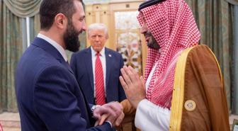 25 yıl sonra tarihi görüşme! Erdoğan, Trump, Şara ve Selman bir araya geldi