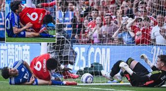 Premier Lig'de korkutan olay: Awoniyi'nin bağırsakları yırtıldı ve yapay komaya alındı