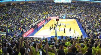 25 sayı öndeyken bile inanılmaz tepki! Fenerbahçe taraftarından Ali Koç'a tepki