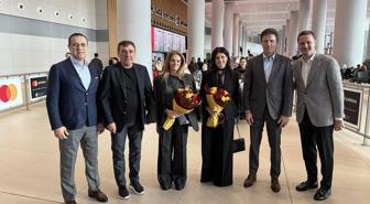Galatasaray'ın efsaneleri Hagi ve Popescu İstanbul'da