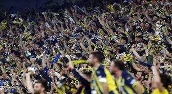 Fenerbahçeli yıldızın eşinden transfer açıklaması gibi hamle