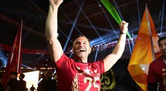 Galatasaray formaları satışa sundu: İşte 5 yıldızlı yeni logo