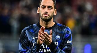 Hakan Çalhanoğlu'nun takımı şampiyonluk fırsatını elinin tersiyle itti