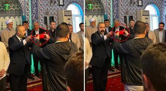 Aile üyeleri Kur'an-ı Kerim ve Türk bayrağının altından geçti, iki yıllık husumet son buldu