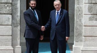 Cumhurbaşkanı Erdoğan ile Şara Dolmabahçe'de bir araya geldi! İşte ilk görüntüler