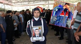 Samsun'da boğulan Astsubay Hakan Fidan son yolculuğuna uğurlandı