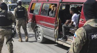 Haiti'de silahlı çete kasabaya saldırdı: 50 kişi öldürüldü, 14'ünün başı kesildi