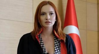 Başak Gümülcinelioğlu'nun hamile olduğu, Cannes'daki pozuyla ortaya çıktı