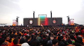 Galatasaray taraftarı Yenikapı'ya akın etti! 17:00 itibariyle güncel taraftar sayısı açıklandı