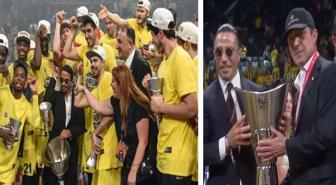 İlk şampiyonluğa damga vurmuştu! Nusret bir kez daha Fenerbahçe'nin kupa töreninde