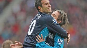 Arsenal'in eski yıldızı Rosicky kalp rahatsızlığı nedeniyle hastaneye kaldırıldı