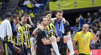Fenerbahçe Beko'da korkutan sakatlık! Maça devam edemedi