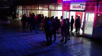 Malatya'da yol verme tartışması bıçaklı kavgaya dönüştü! 5 yaralı