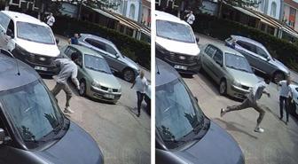 'Camide minibüsünü yıkama' diye uyaran muhtarı arkasından koşup bıçakladı