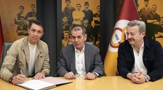 Galatasaray'da Muslera ile sürpriz imza
