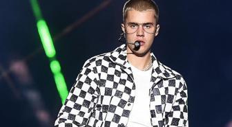 Justin Bieber seneler sonra babasını affetti
