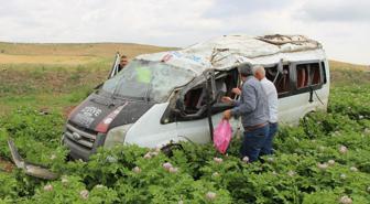 Amasya'da yolcu minibüsü takla attı: 1 ölü, 4 yaralı